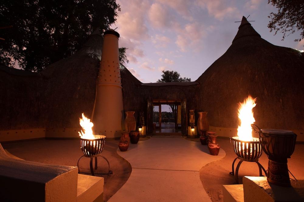 Hoyo Hoyo Safari Lodge Mluwati Concession Kültér fotó
